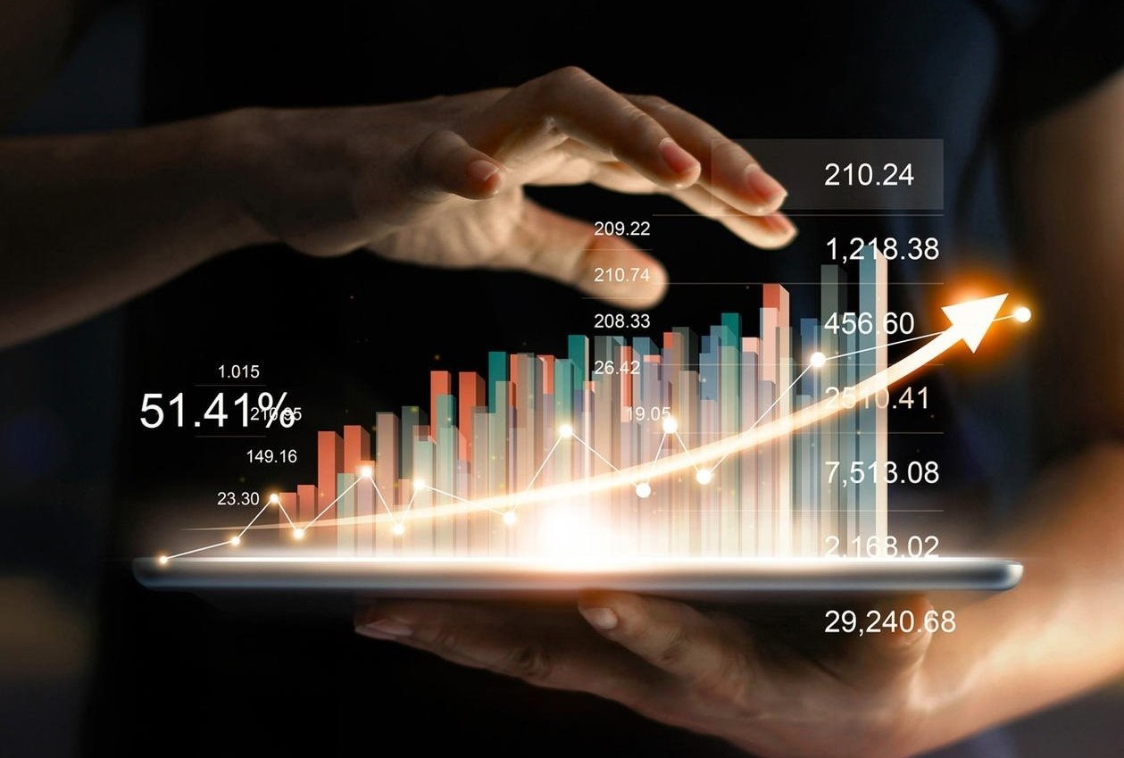 Equity Executive - Accelerating Growth image (4)